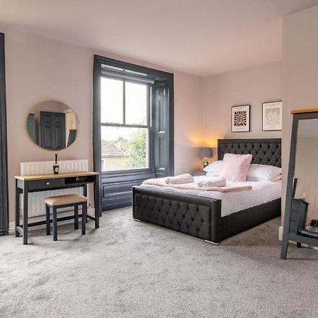 Mill Bridge Hotel Скиптън Екстериор снимка